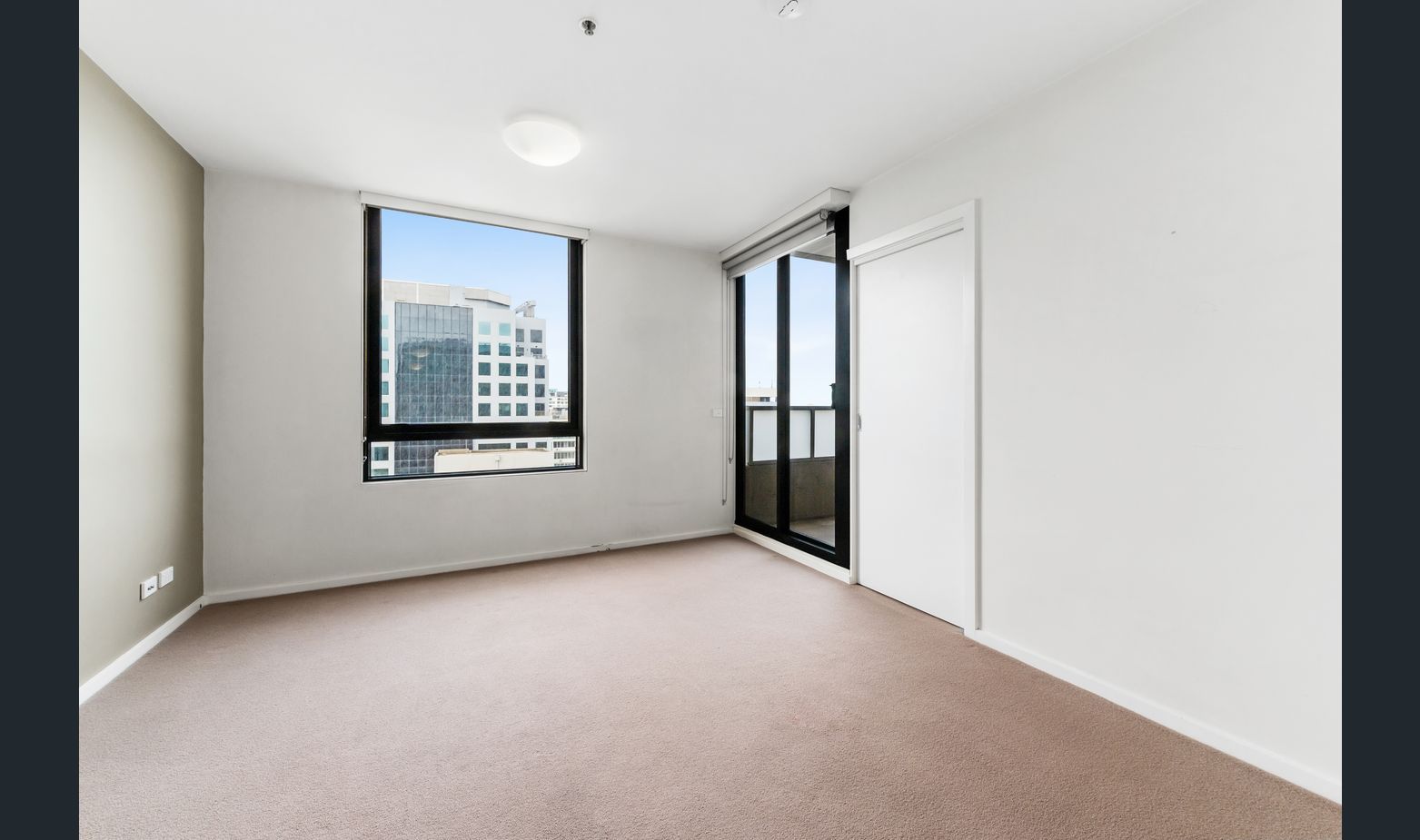 FOR LEASE- Alto on the Boulevard – ‘Love Where You Live’ - Melbourne, CBD - Image 3