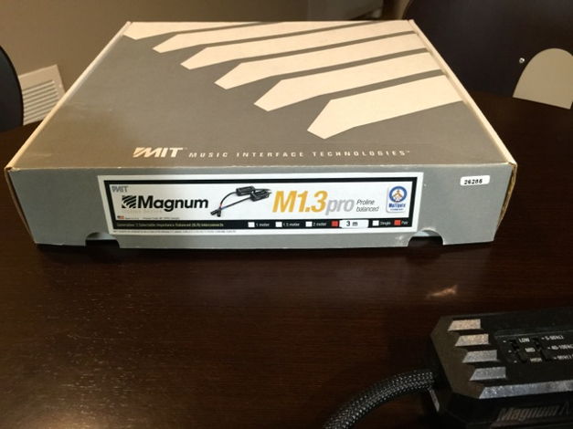 Magnum M1.3 3M XLR Cables