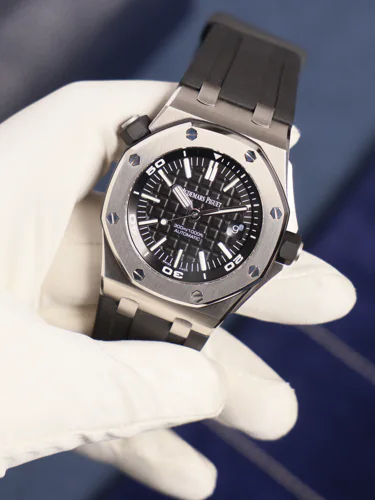 Audemars Piguet Royal Oak Offshore Diver Diver Black Dial Box and Papers 2018