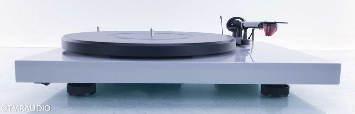 Pro-Ject Debut Carbon Turntable Ortofon Red Cartridge; ...