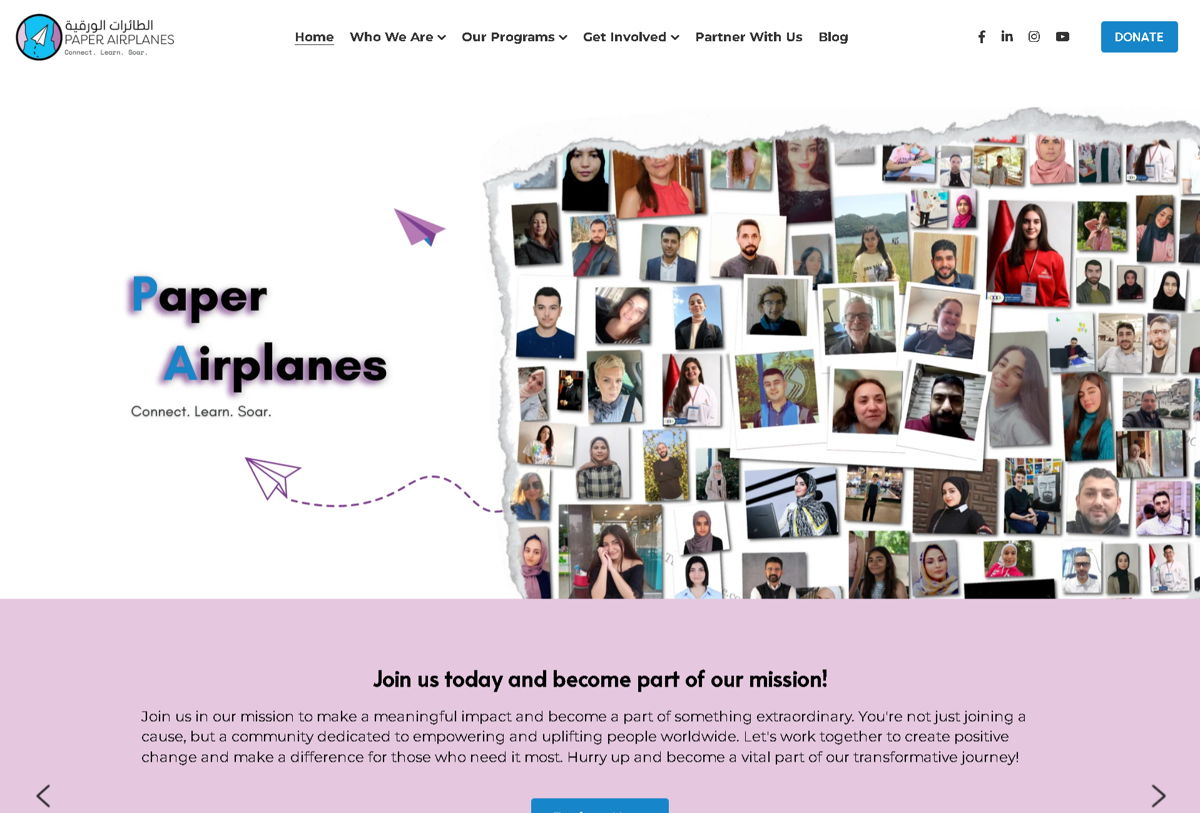 Screenshot of Paper Airplanes, from the purple websites collection.