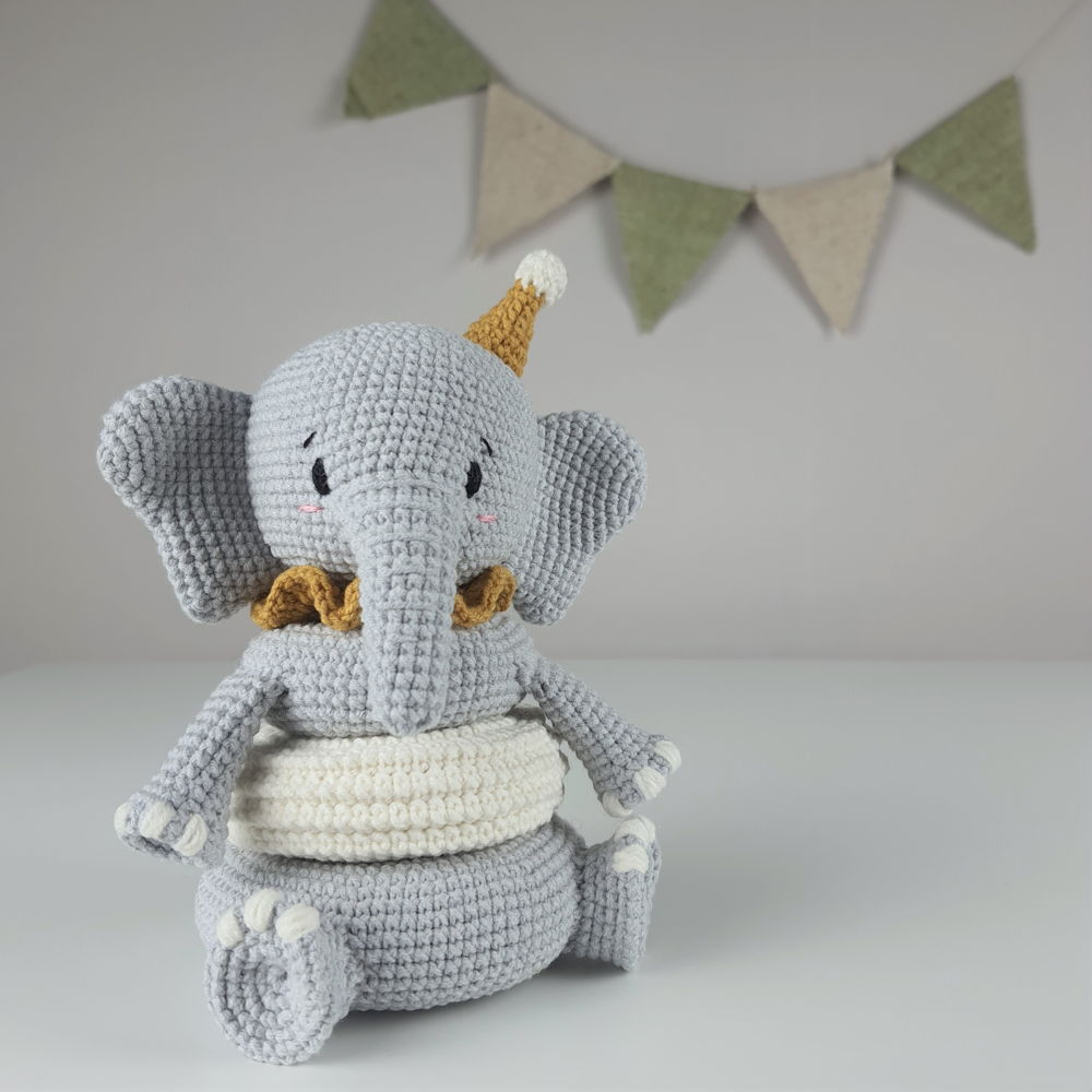 Stacking toy Elephant