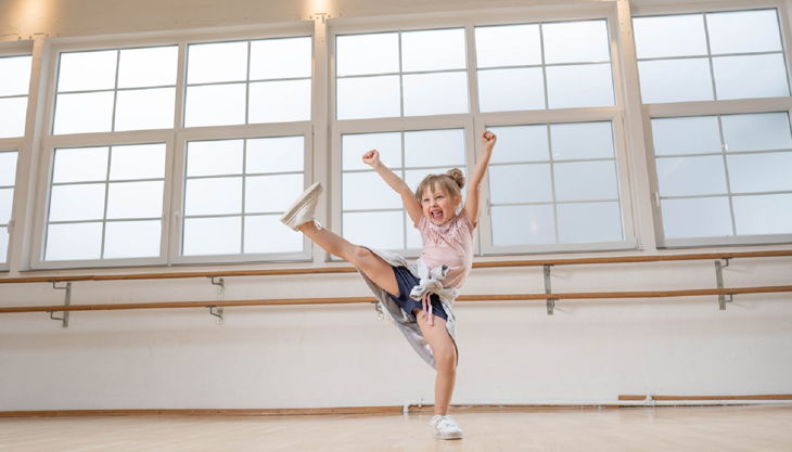 tanzstudios nett friends dancing