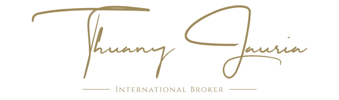 Thuany Lauria Logo