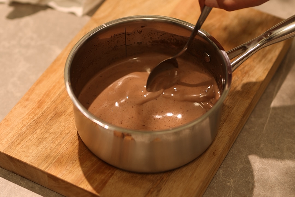Easy Weekend Hot Chocolate Recipe | Minimax
