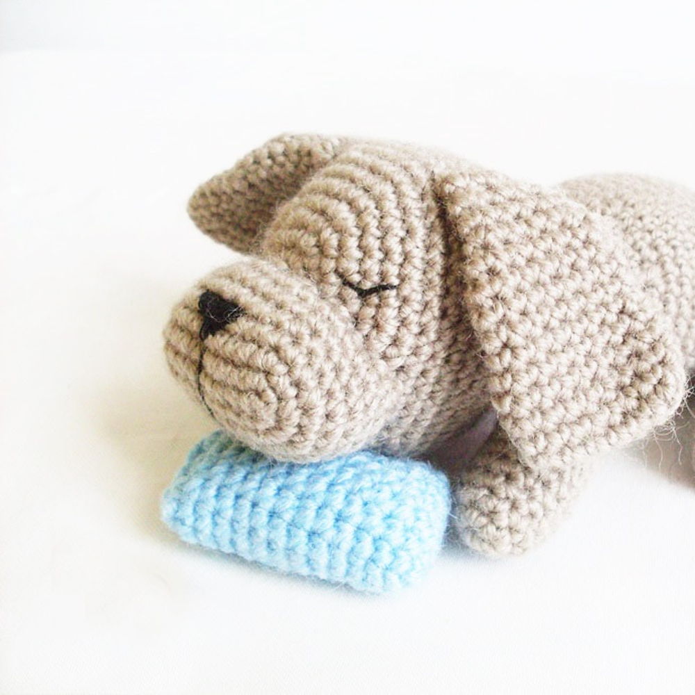 Sleepy Doggy Amigurumi pattern