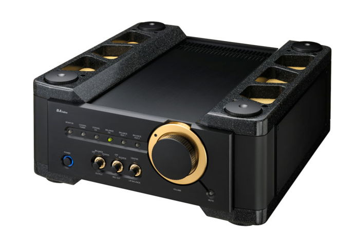 BC-1 Control Amplifier - front