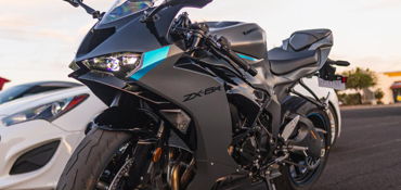 2025 KAWASAKI NINJA ZX-6R ABS motorcycle for rent near Glendale, AZ