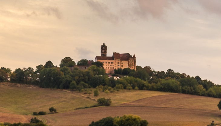 burg landscape