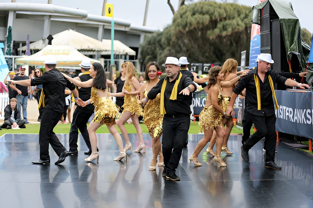 Southern Cross Salsa Voucher - Image 5