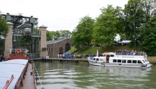 jpg q crop subsampling upscale