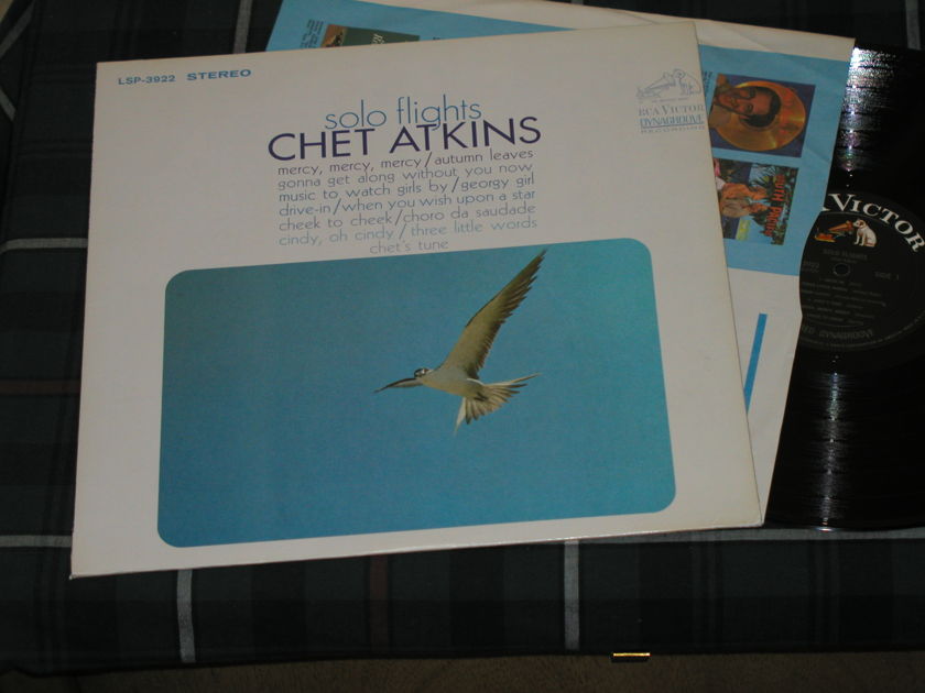 Chet Atkins - Solo Flights RCA LSP 3922 White Dog 1st labels
