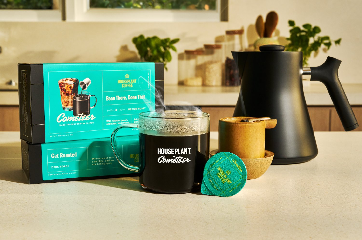 Seth Rogen’s Houseplant Partners With Cometeer and Enters the Coffee World