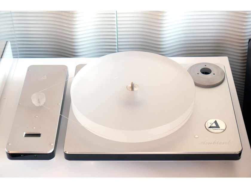 CLEARAUDIO AMBIENT TURNTABLE