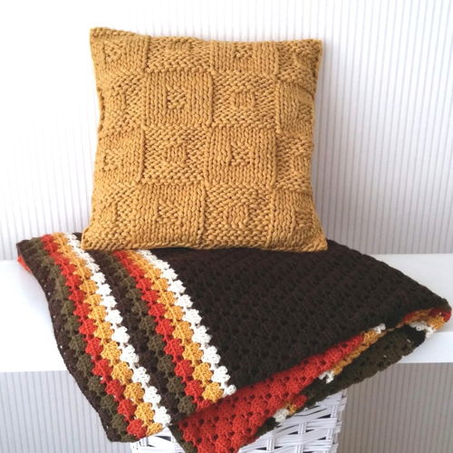 "Chessboard" cushion