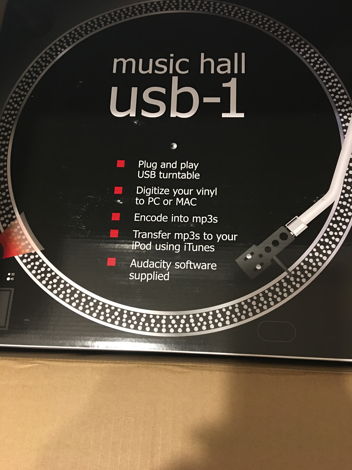 MUSIC HALL USB-1