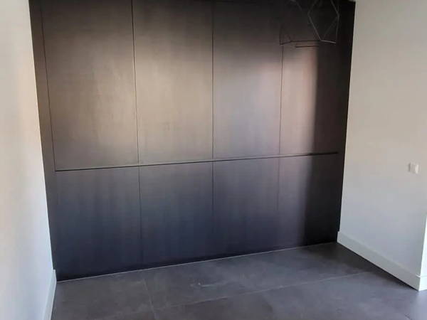 Inbouwkasten op maat, klantproject Houtenmeubelshop