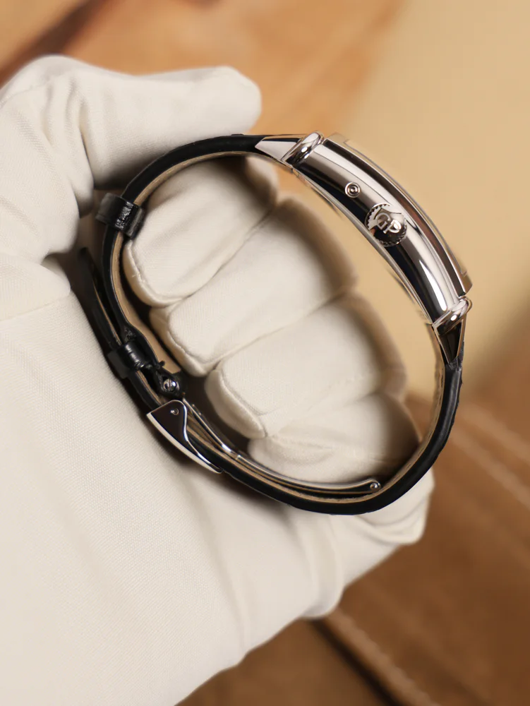 Girard Perregaux Vintage 1945, image 3 Girard Perregaux Vintage 1945, image 3