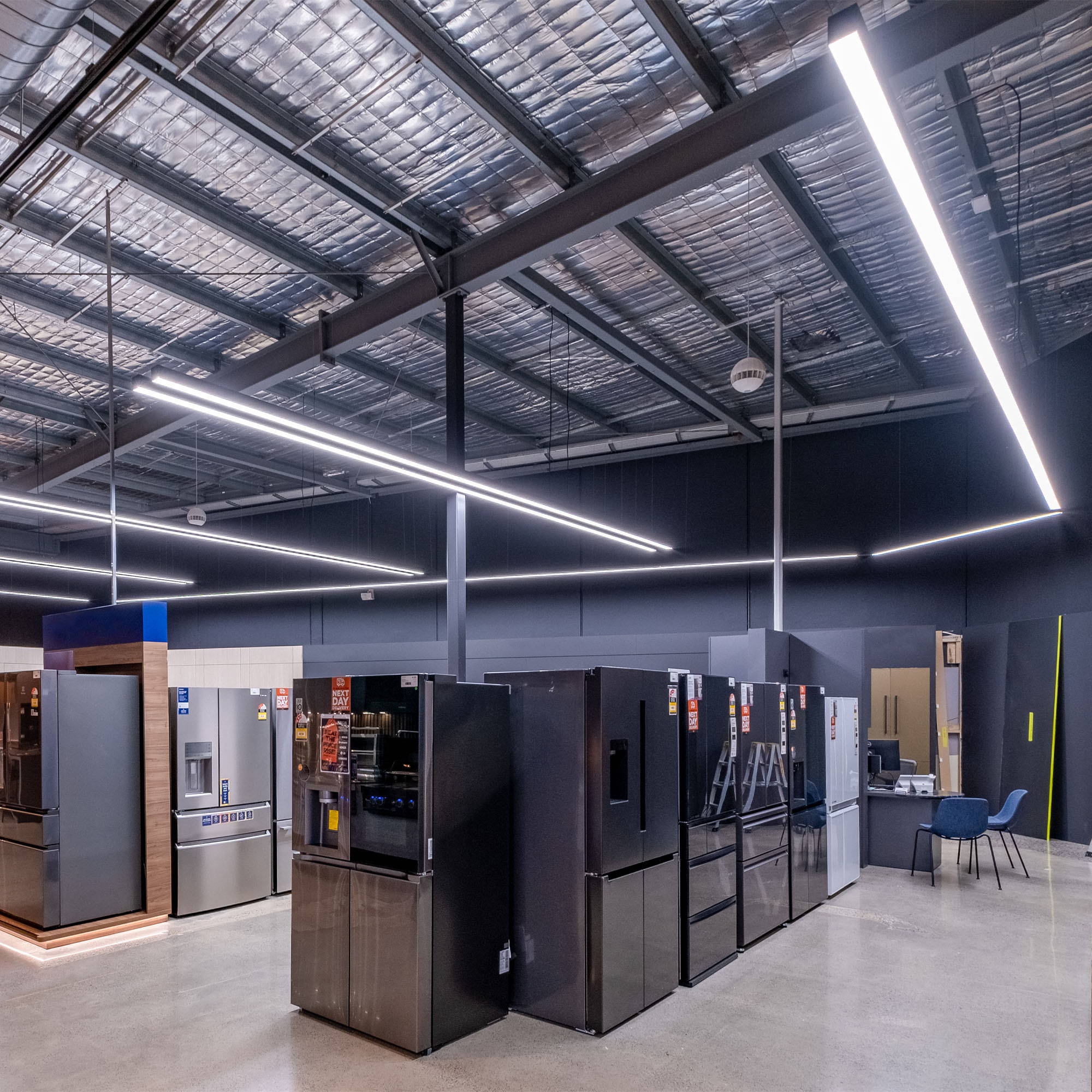 Discover the role of lighting in shaping flow and focus in commercial interiors with Havit’s pendant and track solutions.