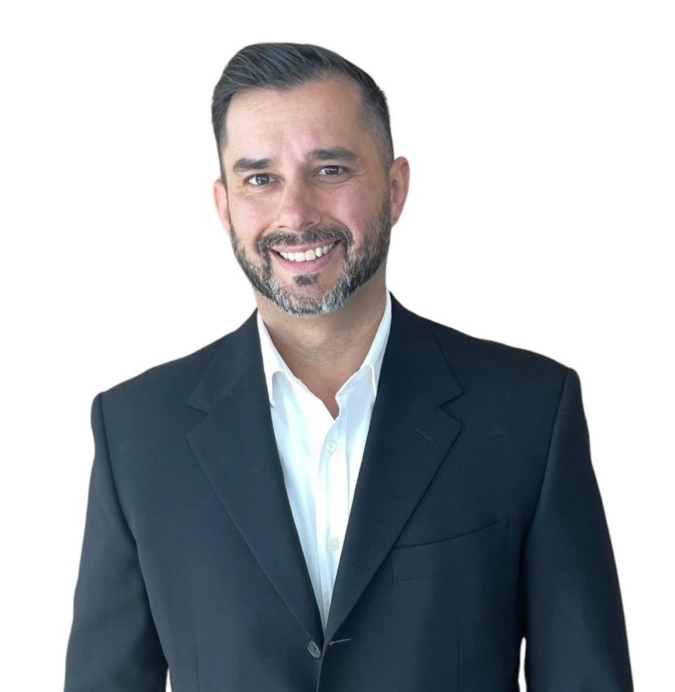 photo of agent, Jonathan Castaneda