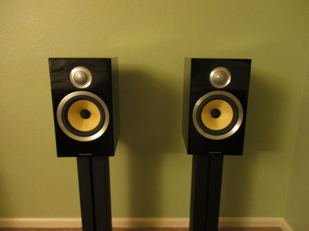 Bowers and Wilkins CM5 S2  Gloss Black