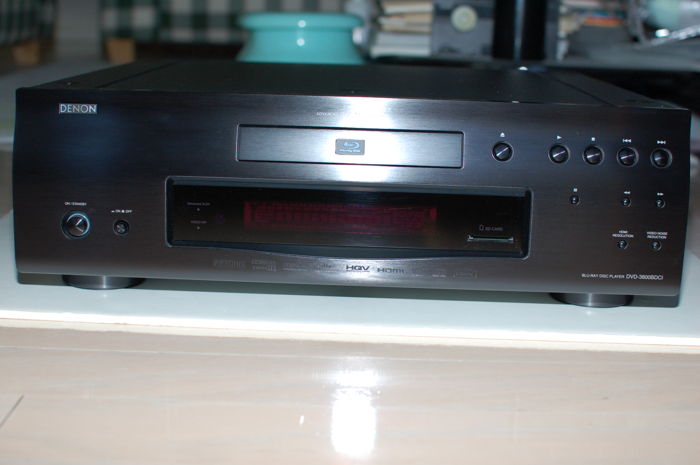 Denon 3800BDCI BLU-RAY/DVD/SACD/DVD AUDIO/CD PLAYER