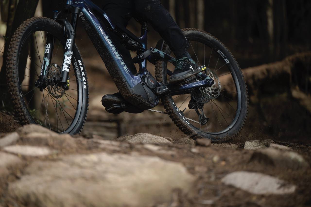 Whyte Kado RSX Action Picture Riding