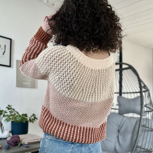 Patroon voor gehaakte medley-trui: Laat je creativiteit de vrije loop met de mozaïekhaaktechniek!