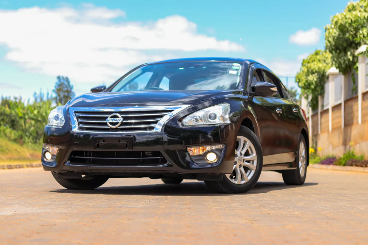 2016 Nissan Teana — Royal Max Motors — photo 2 of 15