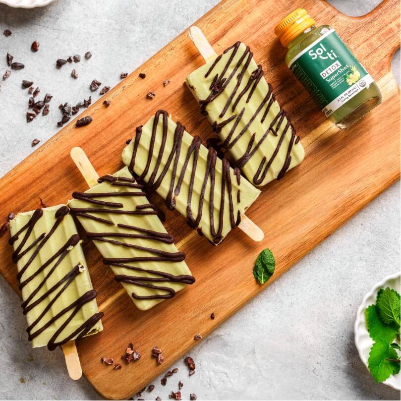 Mint Chocolate Chip Ice Cream Popsicles - DETOX SuperShot