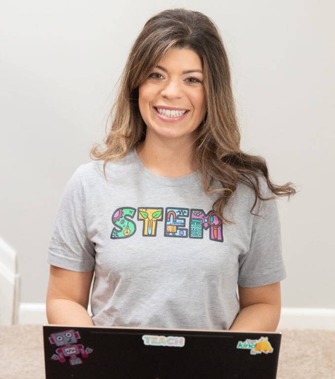 phot of ms tech queen dena
