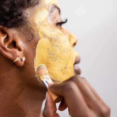 Applying Proven Skin Correcting Face Mask