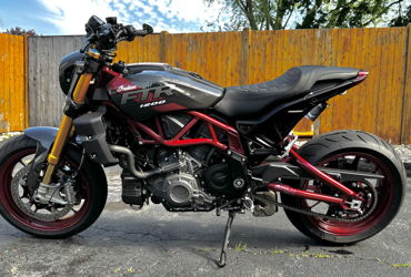 2024 INDIAN FTR R CARBON motorcycle for rent near Peabody, MA