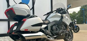 2021 BMW K 1600 GRAND AMERICA motorcycle for rent near Orlando, FL