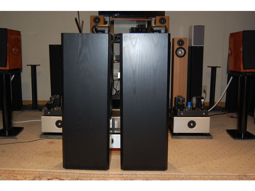 Bower and Wilkins BW 803 Series ll Matrix Loudspeakers