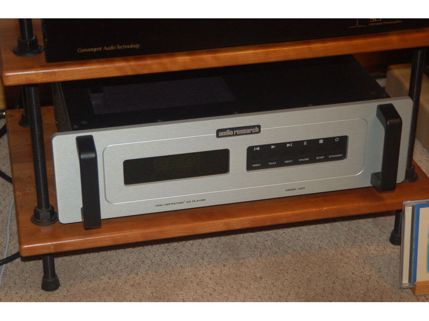 Audio Research CD-3 CD Player with Remote/Box/Manual