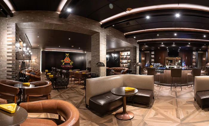 Montecristo Cigar Bar