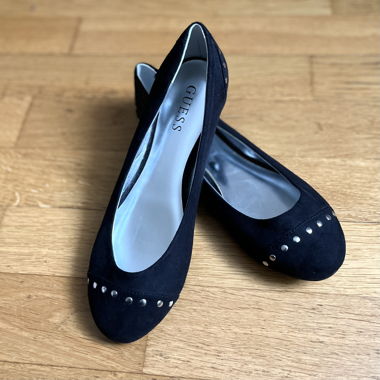 Guess Ballerinas (worn once)