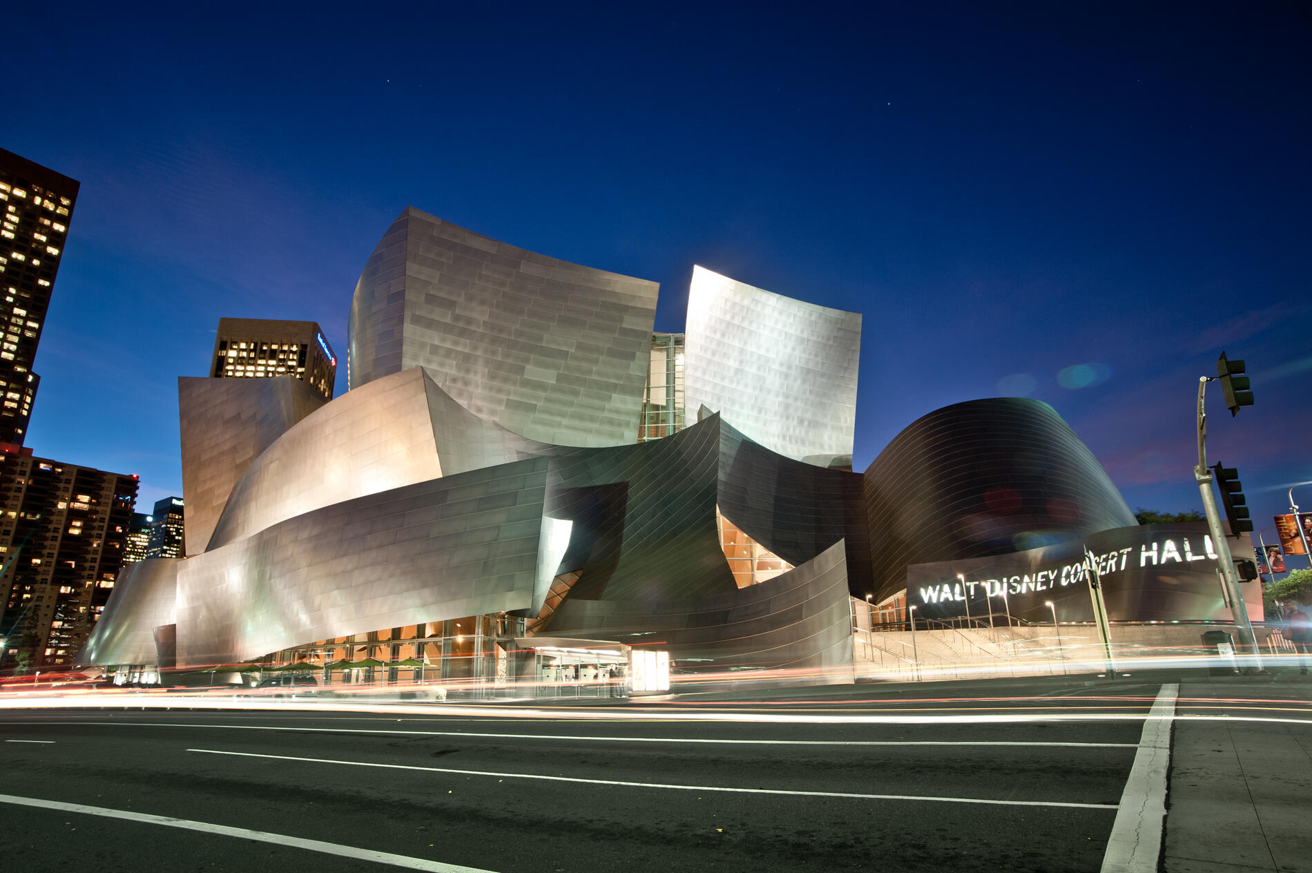 walt disney concert hall audio tour