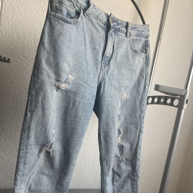 High rise mom jeans 