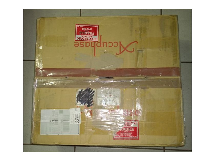 Accuphase DP-77 SACD / CD Player 120V US Version Remote Manual Original Box