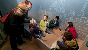 kindermuseum adlerturm spurensuche im dunkeln