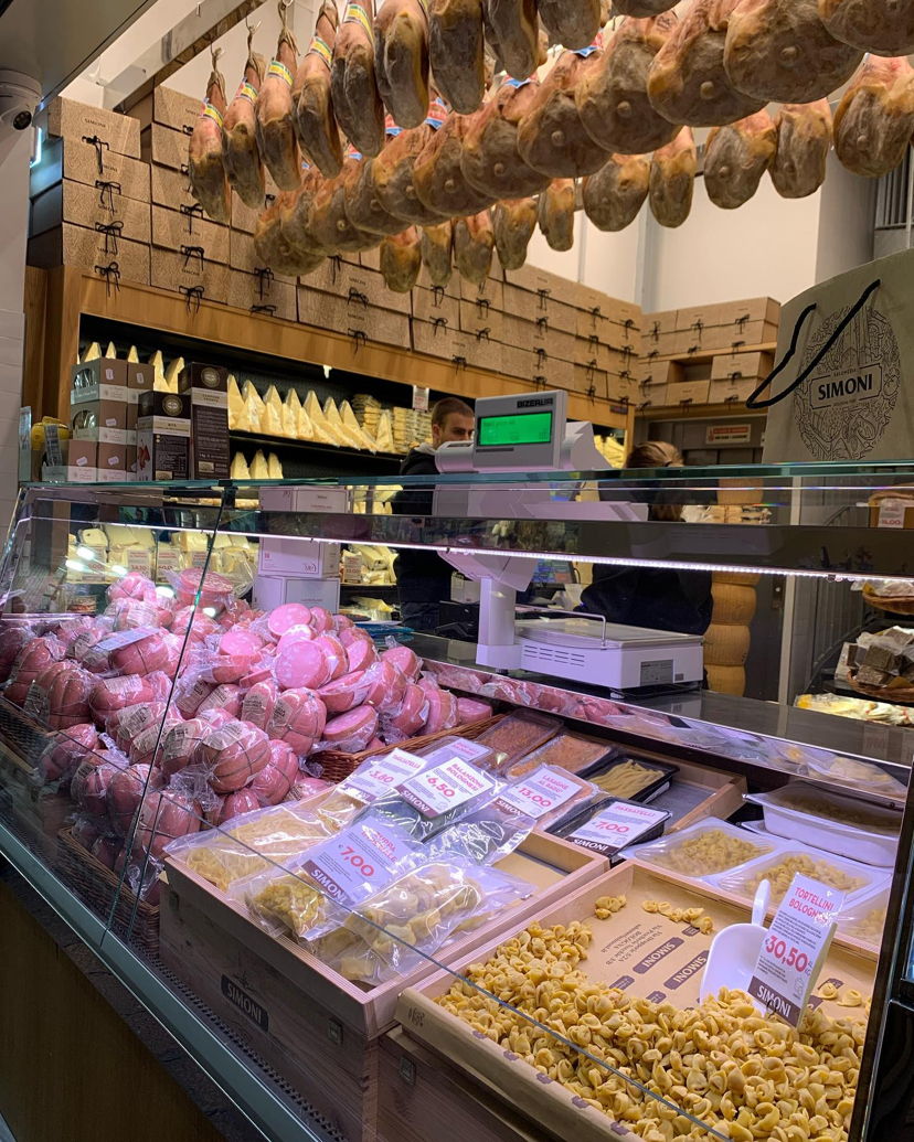 Food & Wine Tours Bologna: Market tour and cooking class in Bologna