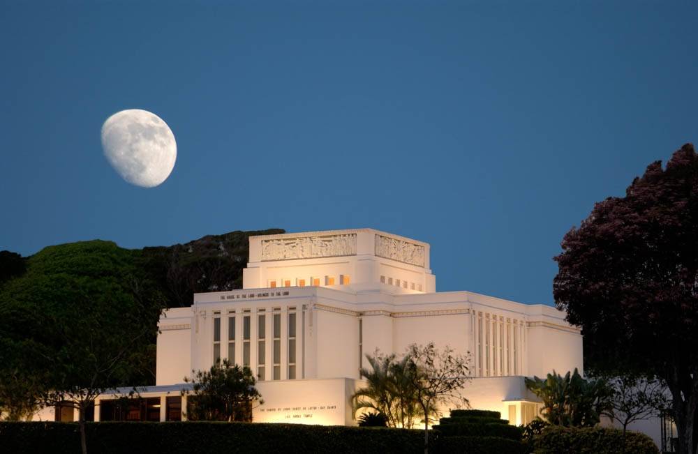 LDS art Laie Temple picture showing the full moon hanging low in the sky. 