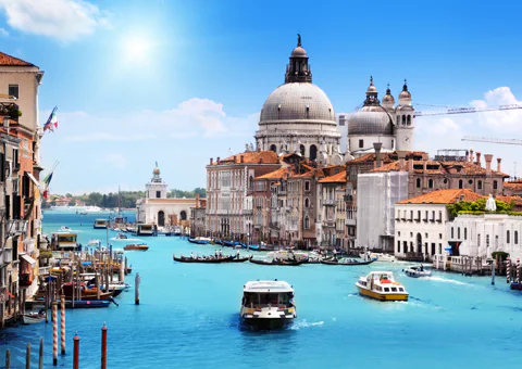 Venice by Private Boat: Hidden Canals & Lagoon Sights