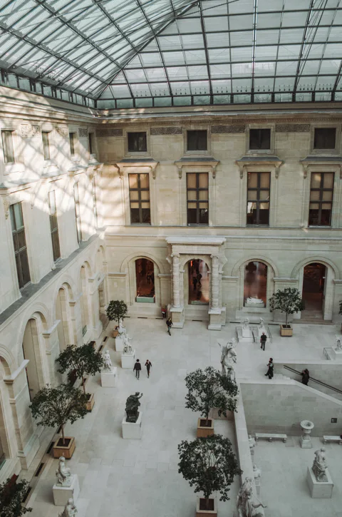 The Louvre Museum: 2-Hour Tour with a Private Guide