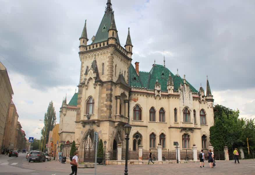 Transfer Budapest — Kosice Private Airport Transfer - photo 1