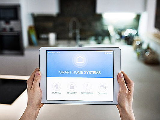  Uster
- Smart Home Systems