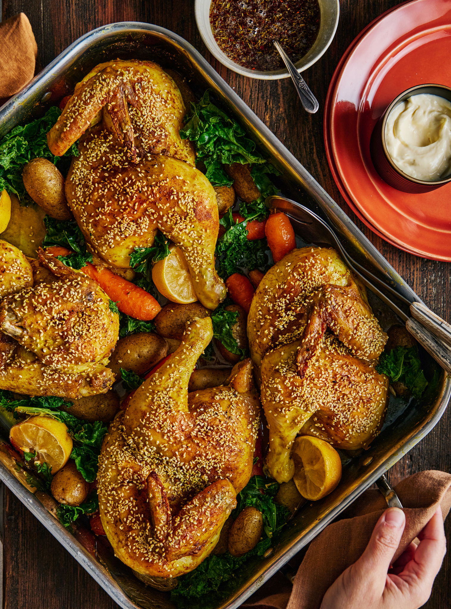 Roast Chickens with Spices and Sesame Seeds | RICARDO