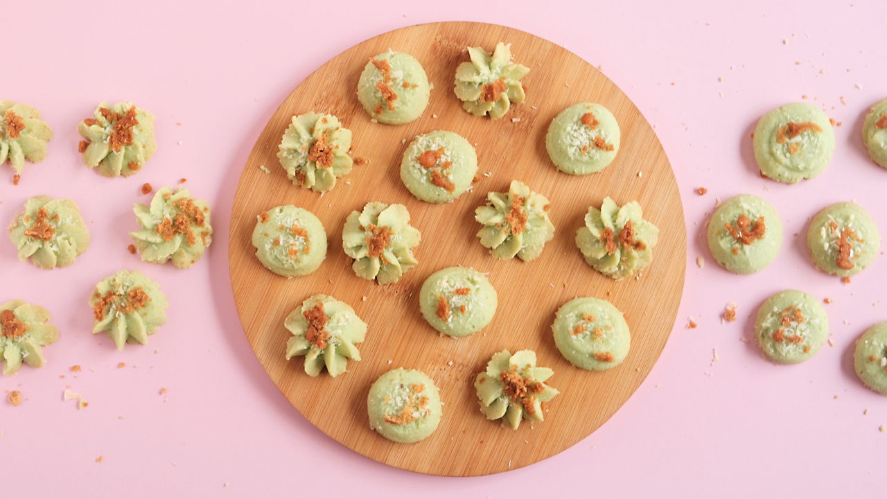 Pandan Cookies - Southeast Asian Recipes - Nyonya Cooking